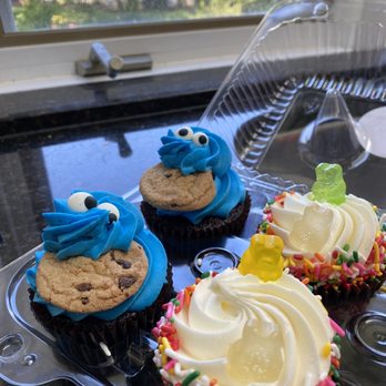Pipe Dream Cupcakes - Food Trucks Near Me Pipe Dream Cupcakes - Food Trucks Near Me