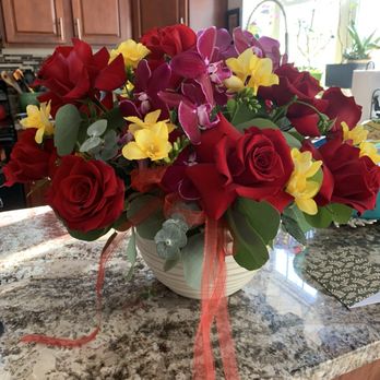 Olesia's Flowers - Florists Near Me - Fredericksburg, Virginia