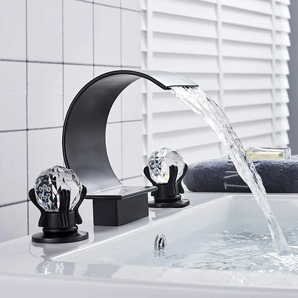 Slide of Elmer services costumer