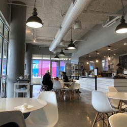 The Yellow Cup - Inside