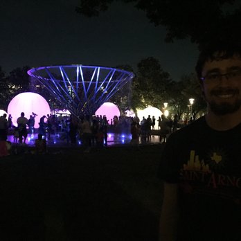 Discovery Green - Parks Near Me - Houston, Texas