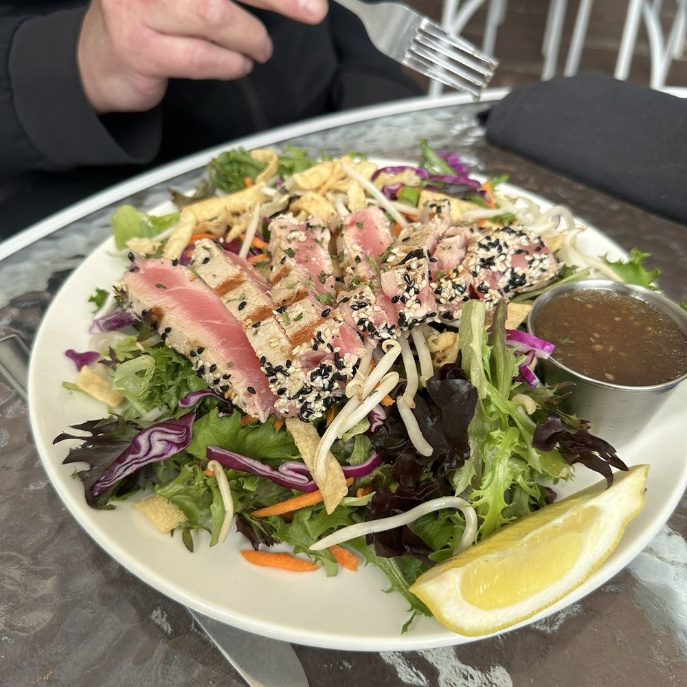 Bistro No. 107 - Ahi salad special - Burgers Near Me - Mount Shasta, California Bistro No. 107 - Ahi salad special - Burgers Near Me - Mount Shasta, California