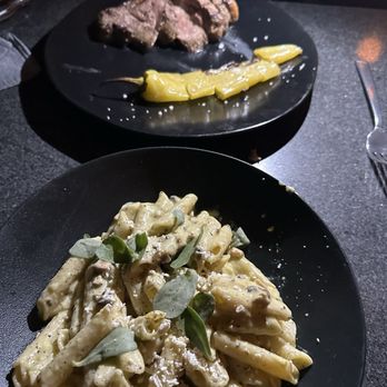 Porfirio's - Picanha Steak and Poblano Pasta - Cocktail Bars Near Me - Cancún, ROO