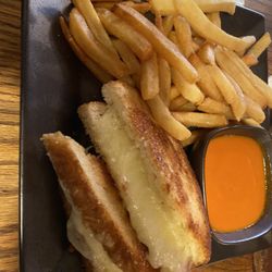 Sullivan's Public House - Grilled cheese