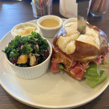 Red Maple - Cafes Near Me - Los Angeles, California Red Maple - Cafes Near Me - Los Angeles, California