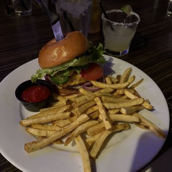 Luke's On Front - New American Near Me - Temecula, California