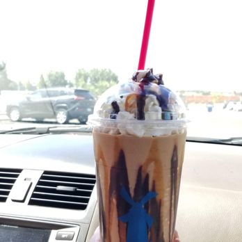 Dutch Bros Coffee - Picture Perfect Blended Cocomo - Coffee & Tea Near Me - Mesa, Arizona