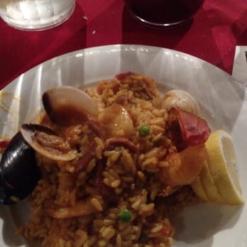 VIVO Tapas KITCHEN LOUNGE - Spanish Near Me - Newark, New Jersey