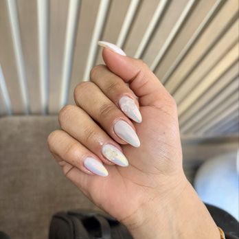 Elite Time Nail and Beauty Spa - White Chrome Builder Gel - Nail Salons Near Me - Bellevue, Washington