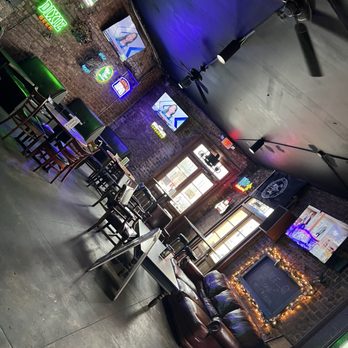 Half Moon Bar & Grill - Bars Near Me - New Orleans, Louisiana Half Moon Bar & Grill - Bars Near Me - New Orleans, Louisiana