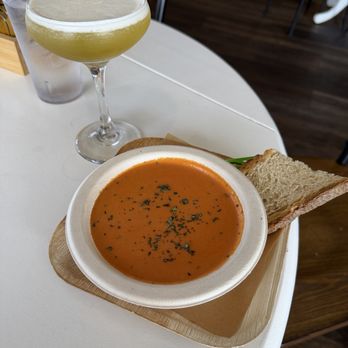 The Old Pinnix - Tomato Basil Soup and a Apple Scotch Sour - Breakfast & Brunch Near Me - New Bern, North Carolina The Old Pinnix - Tomato Basil Soup and a Apple Scotch Sour - Breakfast & Brunch Near Me - New Bern, North Carolina