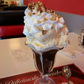 Steak ’n Shake - I have long wondered why they no longer serve Hot Fudge Sunday. I hadn't been scouting deeply enough in the menu. It's there and it's great. - Burgers Near Me - Clearwater, Florida Steak ’n Shake - I have long wondered why they no longer serve Hot Fudge Sunday. I hadn't been scouting deeply enough in the menu. It's there and it's great. - Burgers Near Me - Clearwater, Florida
