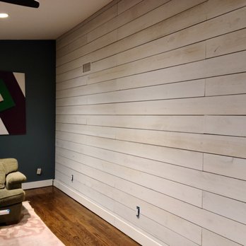 walls and floors showroom