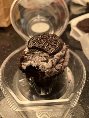 Carlo's Bakery by null