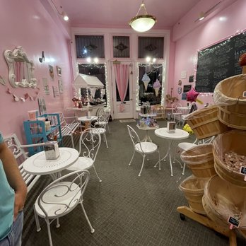 Sugar Rush Sweet Treats - a woman in a pink room - Ice Cream & Frozen Yogurt Near Me - Pittsburg, Kansas Sugar Rush Sweet Treats - a woman in a pink room - Ice Cream & Frozen Yogurt Near Me - Pittsburg, Kansas
