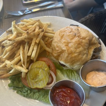 TEN 3 - Smash Burger* - New American Near Me - Albuquerque, New Mexico TEN 3 - Smash Burger* - New American Near Me - Albuquerque, New Mexico