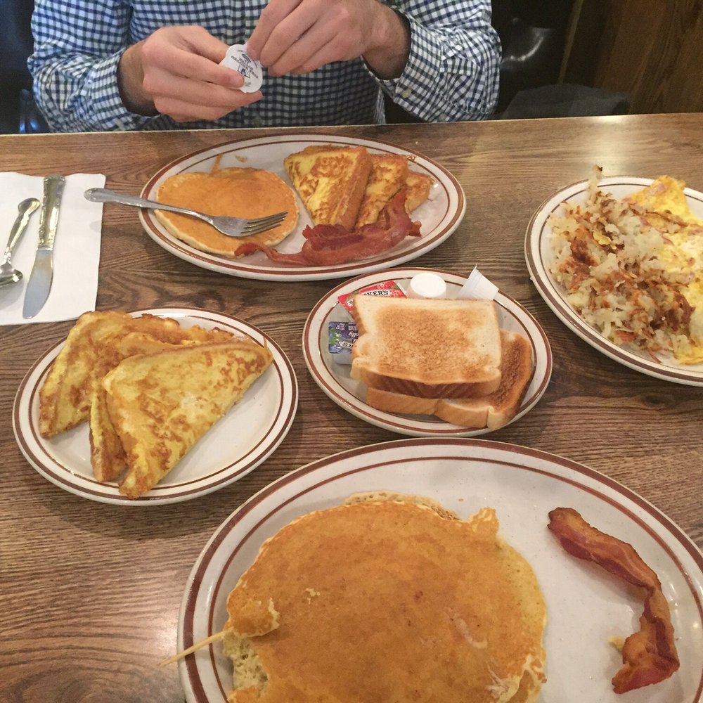 Salonica - Pancakes, French toast, bacon, eggs, hash browns, & regular toast. - Diners Near Me - Chicago, Illinois Salonica - Pancakes, French toast, bacon, eggs, hash browns, & regular toast. - Diners Near Me - Chicago, Illinois
