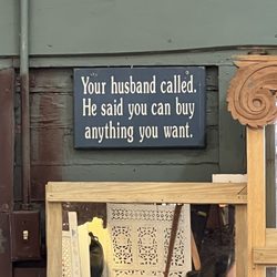 Dan Holiday Leather Shop