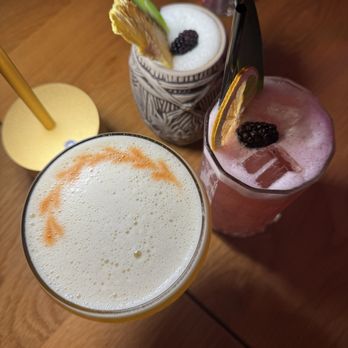 Warike Restobar - Maracuya sour, munchilo, cotati. - Latin American Near Me - Santa Rosa, California