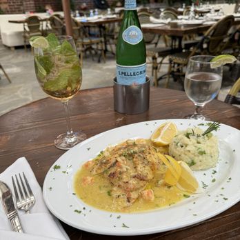 Michaelangelo's - Lounges Near Me - Bronx, New York