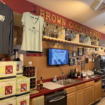Brown County Winery - Wineries Near Me - Nashville, Indiana Brown County Winery - Wineries Near Me - Nashville, Indiana