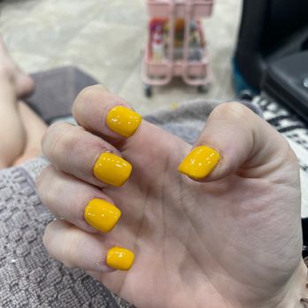 Cha Nails & Spa - Acrylic set - Nail Salons Near Me - Houston, Texas