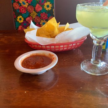Fiesta Mexico - Chips salsa snd Lime Margarita on rocks - Mexican Near Me - Harrisburg, Pennsylvania Fiesta Mexico - Chips salsa snd Lime Margarita on rocks - Mexican Near Me - Harrisburg, Pennsylvania