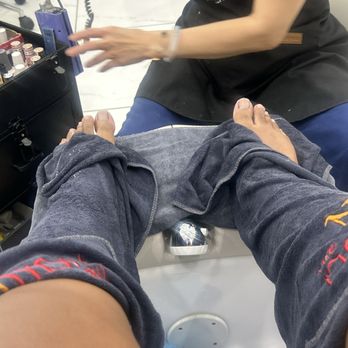 The Nail Bar - Classic Pedicure - Nail Salons Near Me - Wilmington, North Carolina The Nail Bar - Classic Pedicure - Nail Salons Near Me - Wilmington, North Carolina
