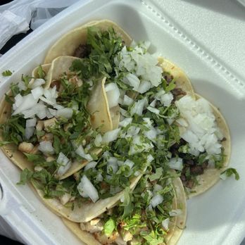 Tacos La Banqueta - Chicken Taco Bistec Taco - Mexican Near Me - Arlington, Texas Tacos La Banqueta - Chicken Taco Bistec Taco - Mexican Near Me - Arlington, Texas