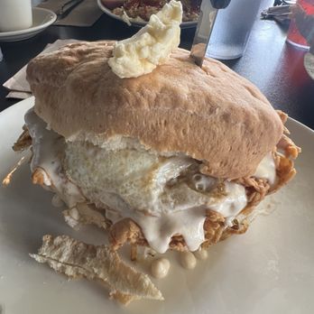 Tapester's Grill - Honey biscuit chicken sandwich - American Near Me - Houston, Texas