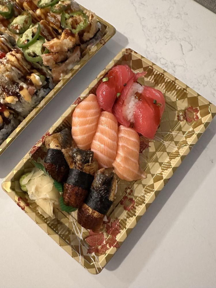 Sushi On Fennell - Photo 2