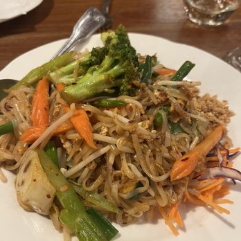 Lanna Thai - Pad Thai - Thai Near Me - Everett, Washington Lanna Thai - Pad Thai - Thai Near Me - Everett, Washington