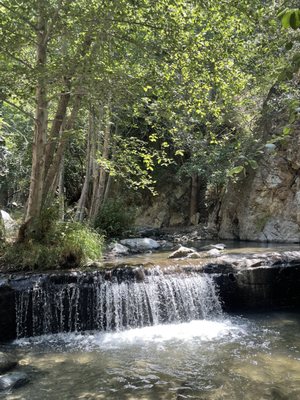 Eaton Canyon Falls by null