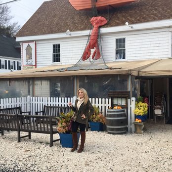 Mac's Shack Wellfleet - Sushi Bars Near Me - Wellfleet, Massachusetts