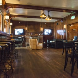 Stateroom Bar