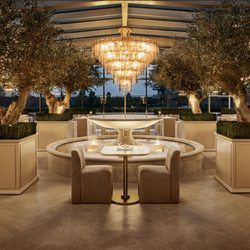 RH Rooftop Restaurant at RH Montreal