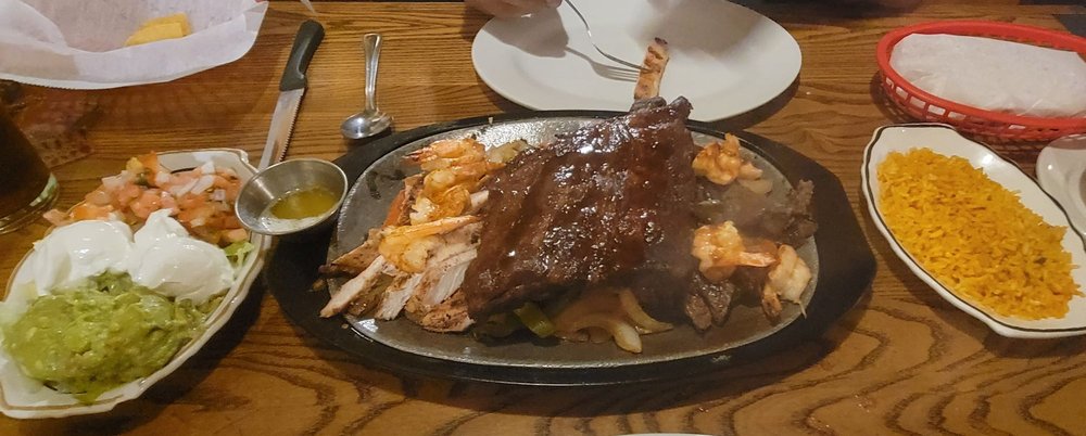 Andrade's International Restaurant