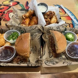 Wings Etc - Hawgzilla Split!