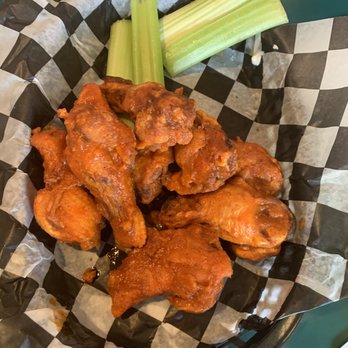 Lost Coast Brewery and Cafe - The lb of wings ($14.99) - Pubs Near Me - Eureka, California Lost Coast Brewery and Cafe - The lb of wings ($14.99) - Pubs Near Me - Eureka, California