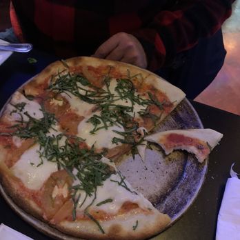 Chicago Brewing Company - Margarita pizza - Brewpubs Near Me - Las Vegas, Nevada Chicago Brewing Company - Margarita pizza - Brewpubs Near Me - Las Vegas, Nevada