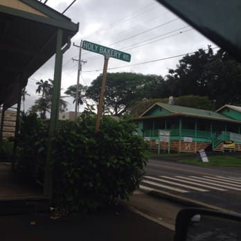 Holy's Bakery - Bakeries Near Me - Kapaau, Hawaii