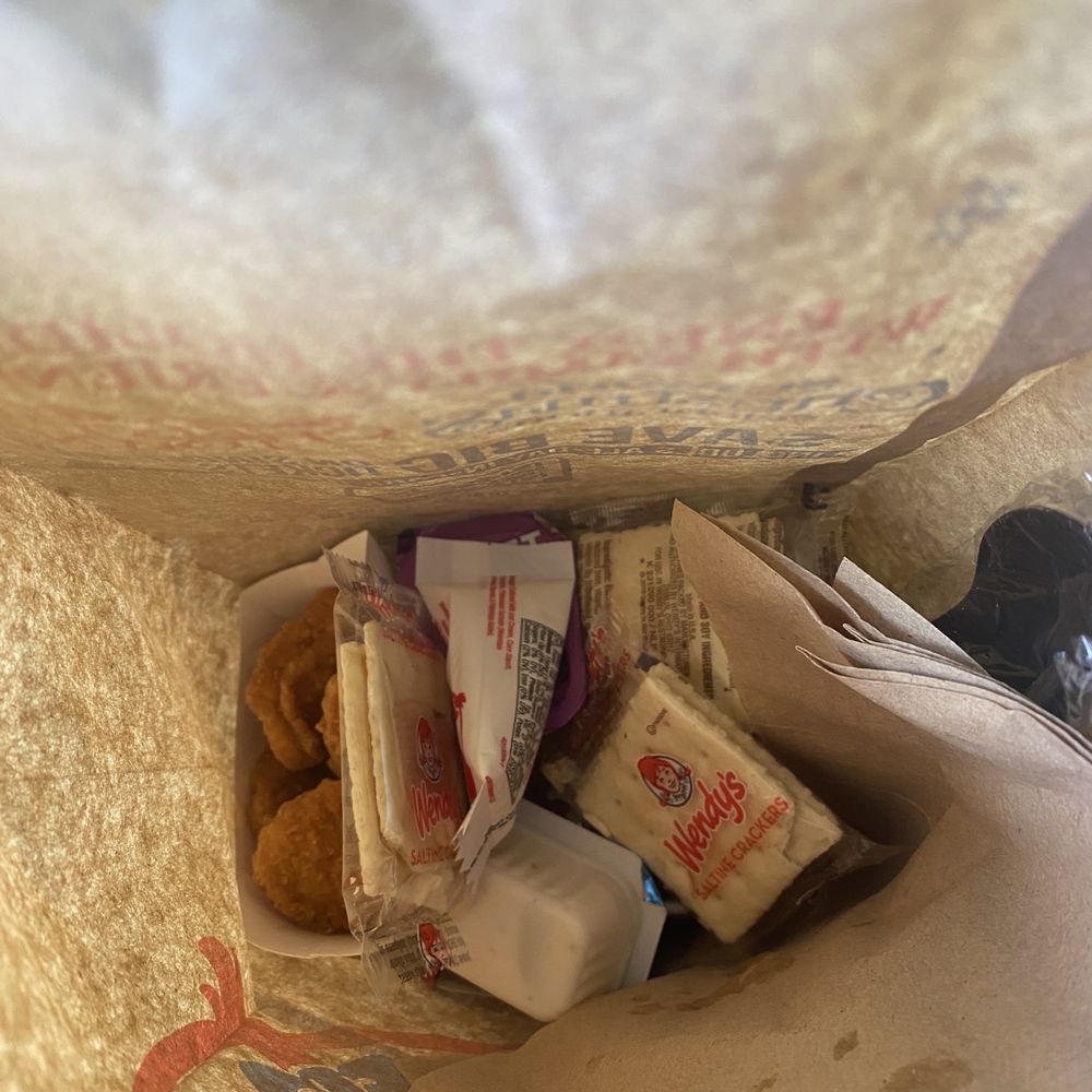 Wendy's - Food - Burgers Near Me - Los Angeles, California
