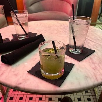 Ebb & Flow - Cocktail Bars Near Me - Plano, Texas