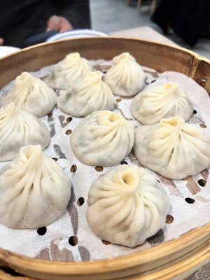 Sammi & Soupe Dumpling - (Ste-Catherine St. O) by null