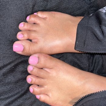 Lee's Nails & Tanning - Acrylic overlay on big toe. - Nail Salons Near Me - Missouri City, Texas Lee's Nails & Tanning - Acrylic overlay on big toe. - Nail Salons Near Me - Missouri City, Texas