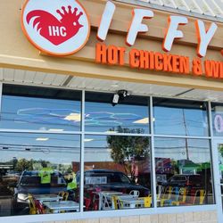 Iffys Hot Chicken & Wings