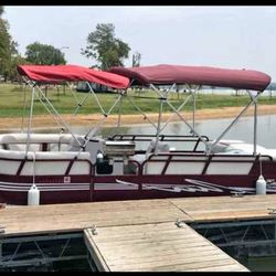 Pontoon Boat