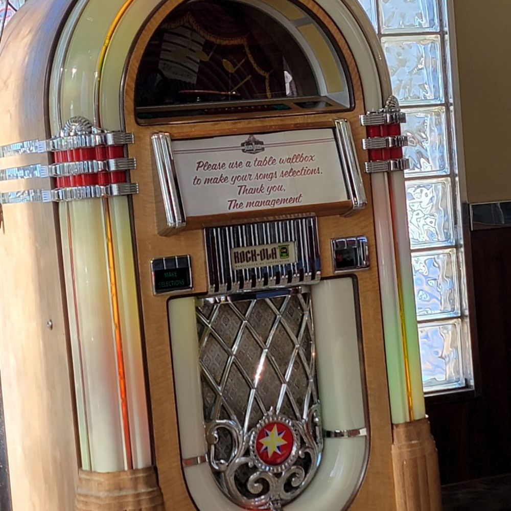 Silver Diner - Diners Near Me - Greenbelt, Maryland Silver Diner - Diners Near Me - Greenbelt, Maryland