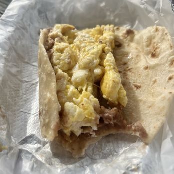Taqueria Vicky - Egg and bean breakfast taco- so good! - Food Trucks Near Me - Kingwood, Texas Taqueria Vicky - Egg and bean breakfast taco- so good! - Food Trucks Near Me - Kingwood, Texas