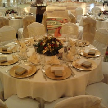Bella Event Services - Gold wedding charger plates rental - Party & Event Planning Near Me - Costa Mesa, California Bella Event Services - Gold wedding charger plates rental - Party & Event Planning Near Me - Costa Mesa, California
